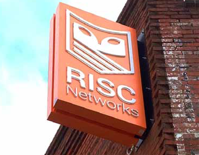 RISC Networks sign